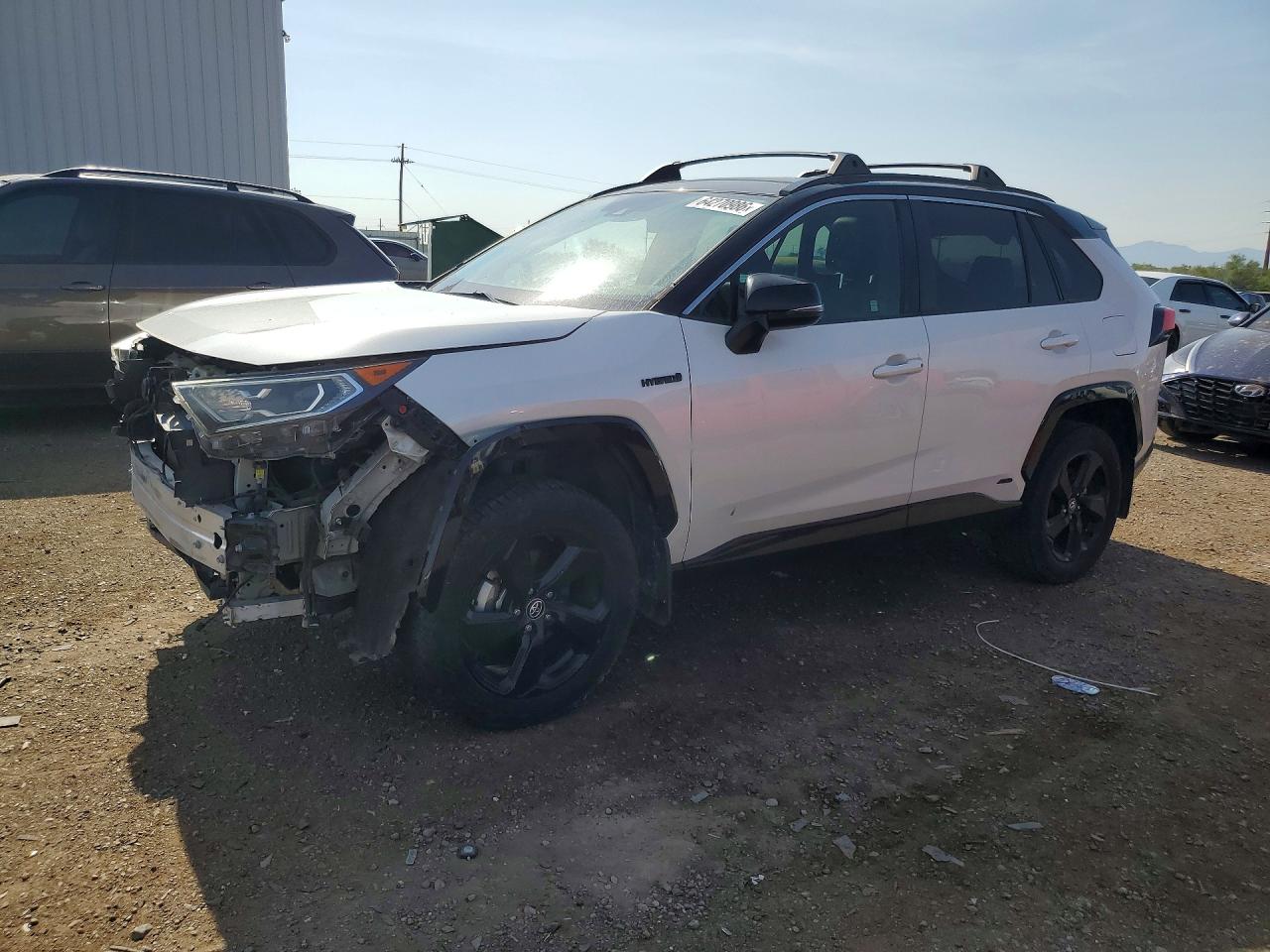 2020 TOYOTA RAV4 XSE
