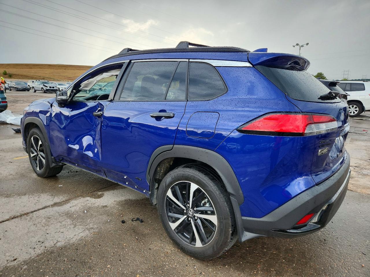 2023 TOYOTA COROLLA CROSS HYBRID XSE — снимка 2