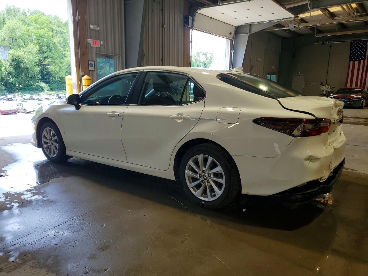2023 TOYOTA CAMRY LE — снимка 2
