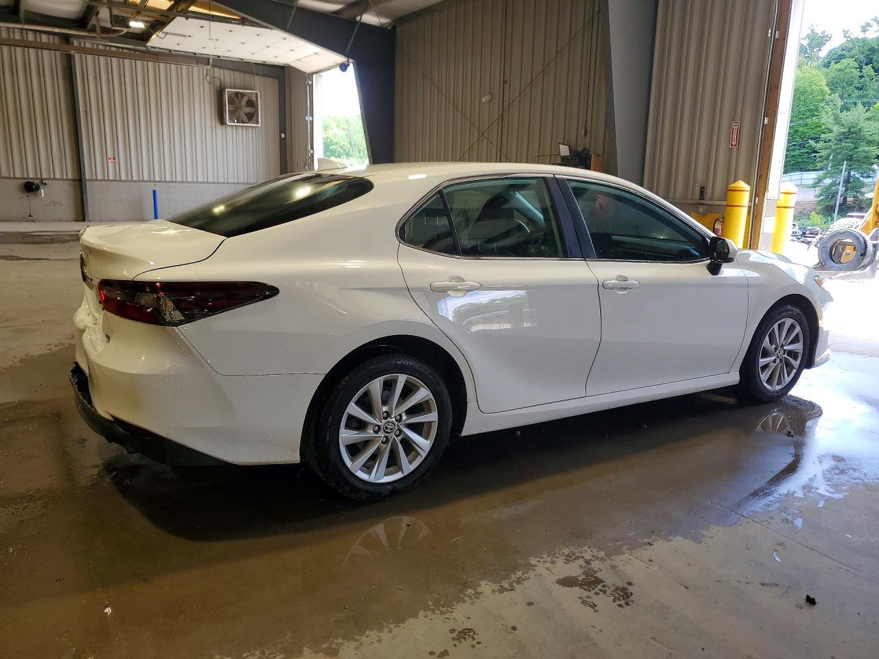 2023 TOYOTA CAMRY LE — снимка 3
