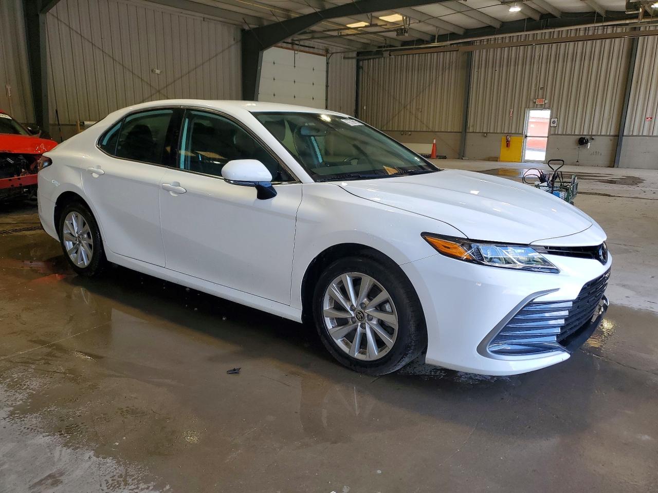 2023 TOYOTA CAMRY LE — снимка 4