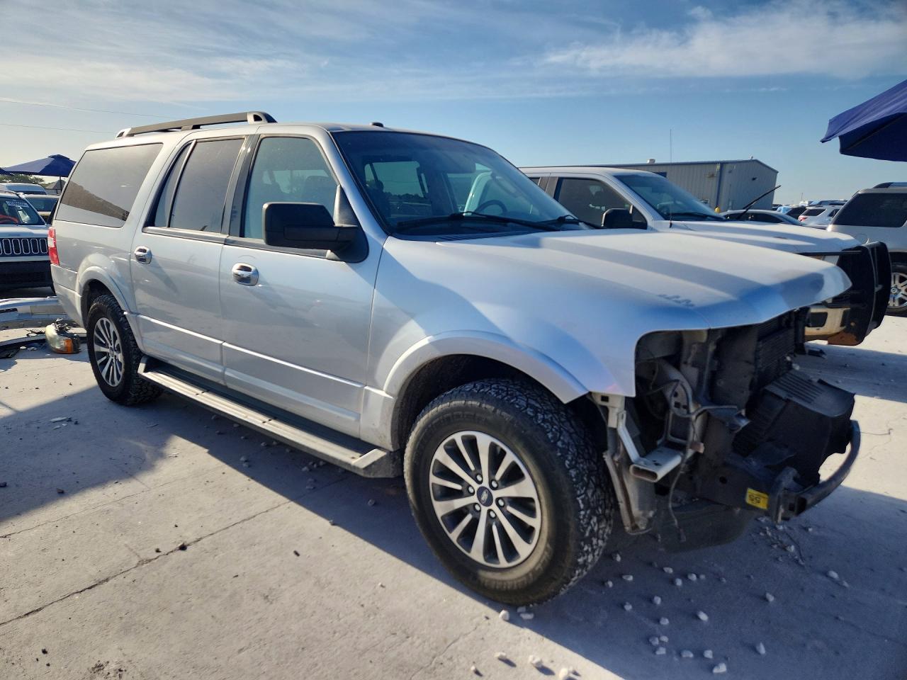 2017 FORD EXPEDITION EL XLT — снимка 4