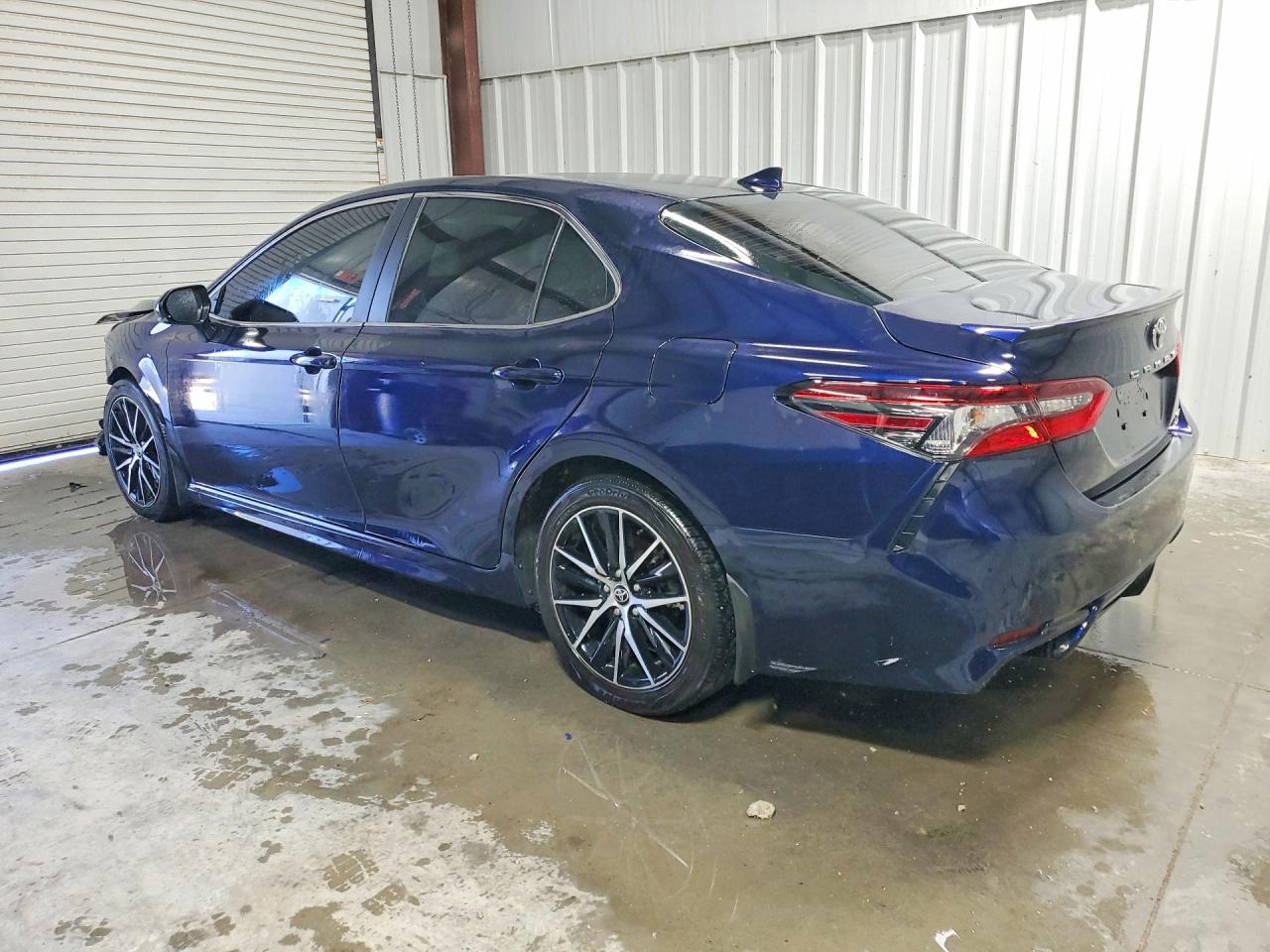 2022 TOYOTA CAMRY SE — снимка 2