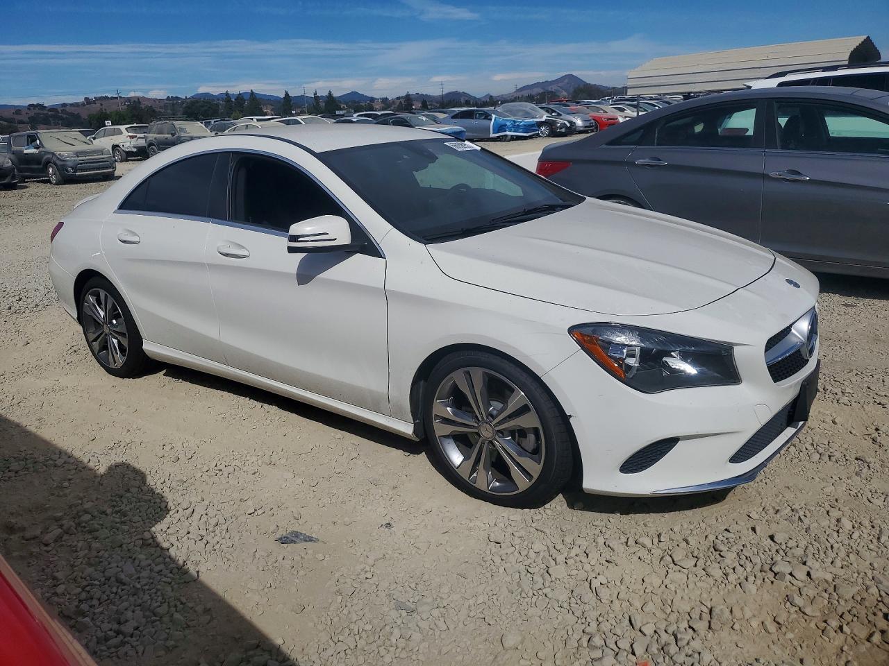 2018 MERCEDES-BENZ CLA 250 — снимка 4