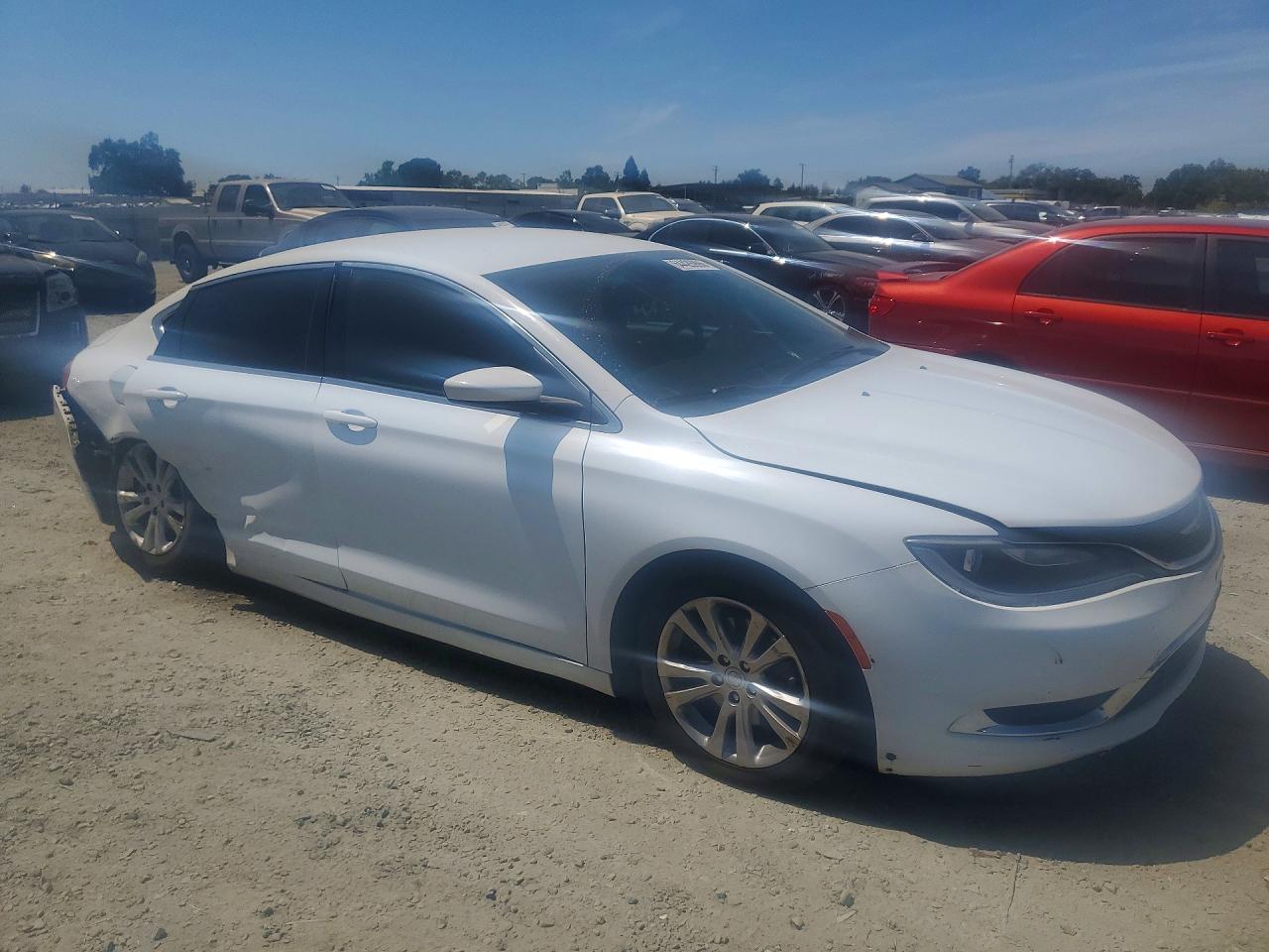 2015 CHRYSLER 200 LIMITED — снимка 4