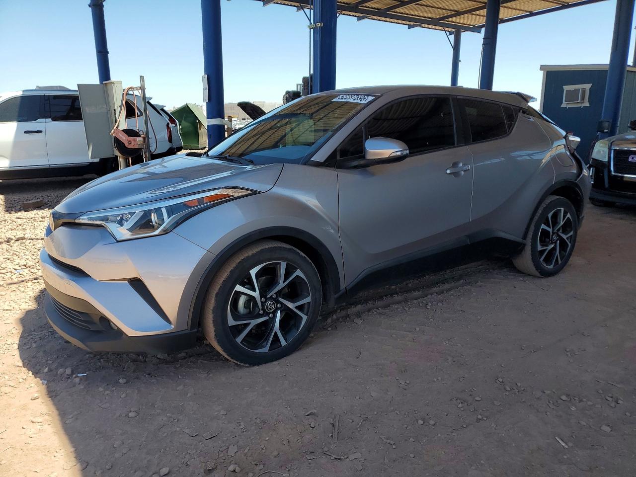 2018 TOYOTA C-HR XLE PREMIUM