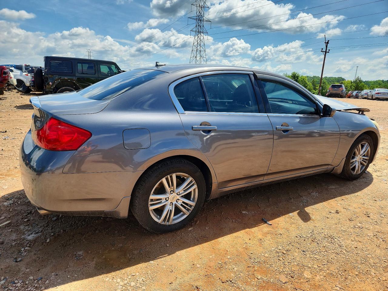 2013 INFINITI G37 SEDAN X — снимка 3