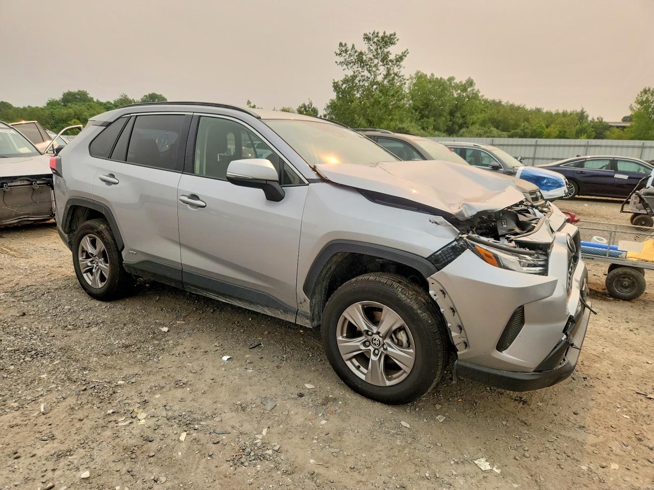 2025 TOYOTA RAV4 LE — снимка 4