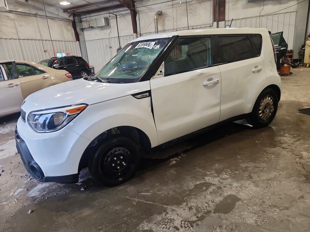 2016 KIA SOUL BASE