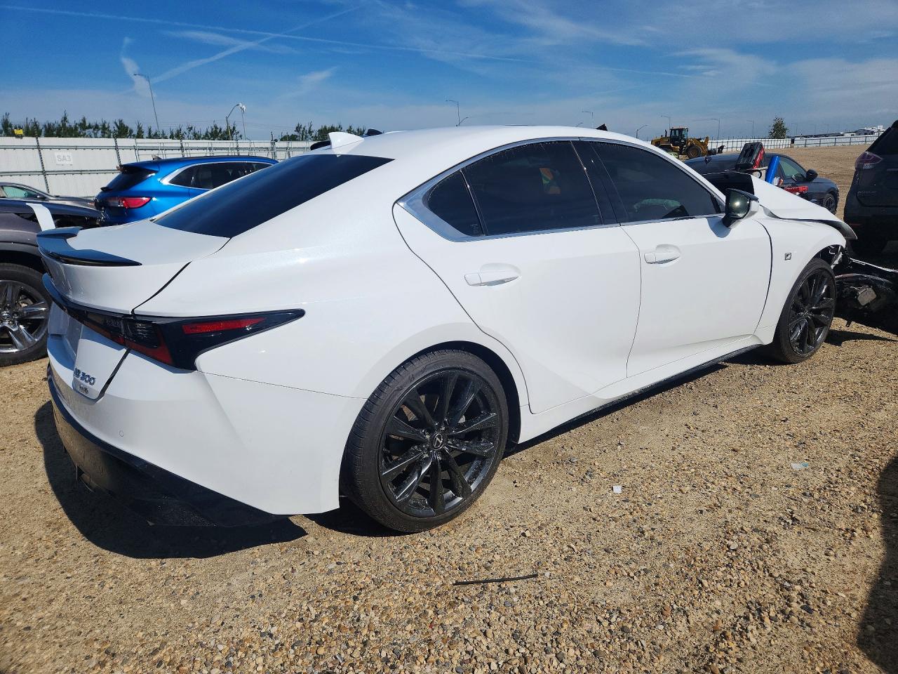 2024 LEXUS IS 300 — снимка 3