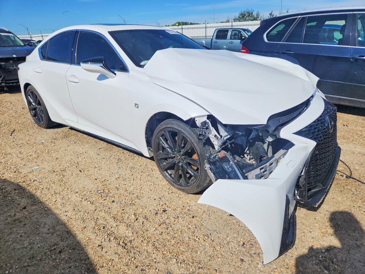 2024 LEXUS IS 300 — снимка 4