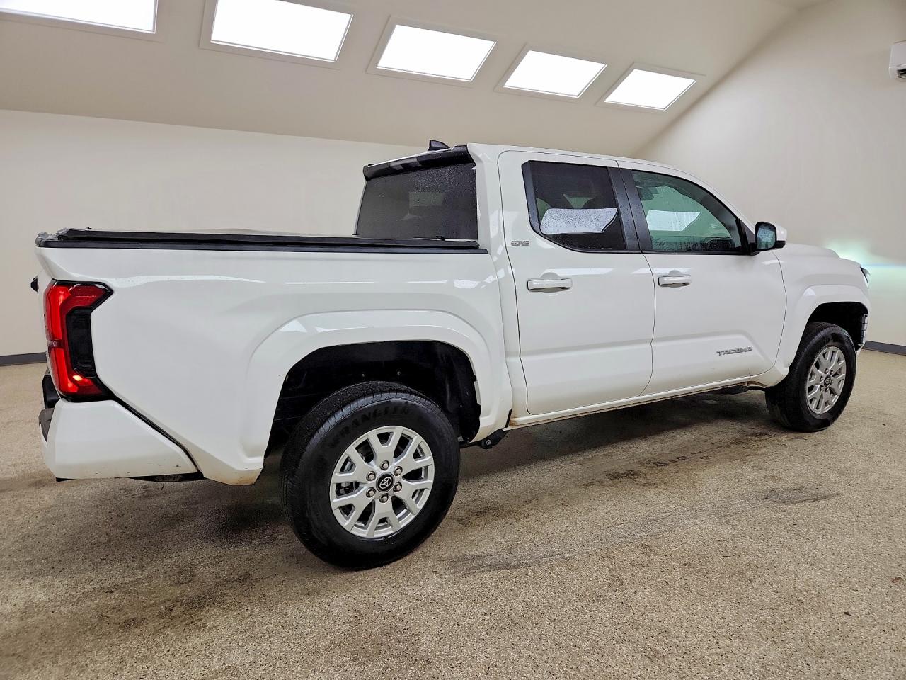 2026 TOYOTA TACOMA SR5 — снимка 3