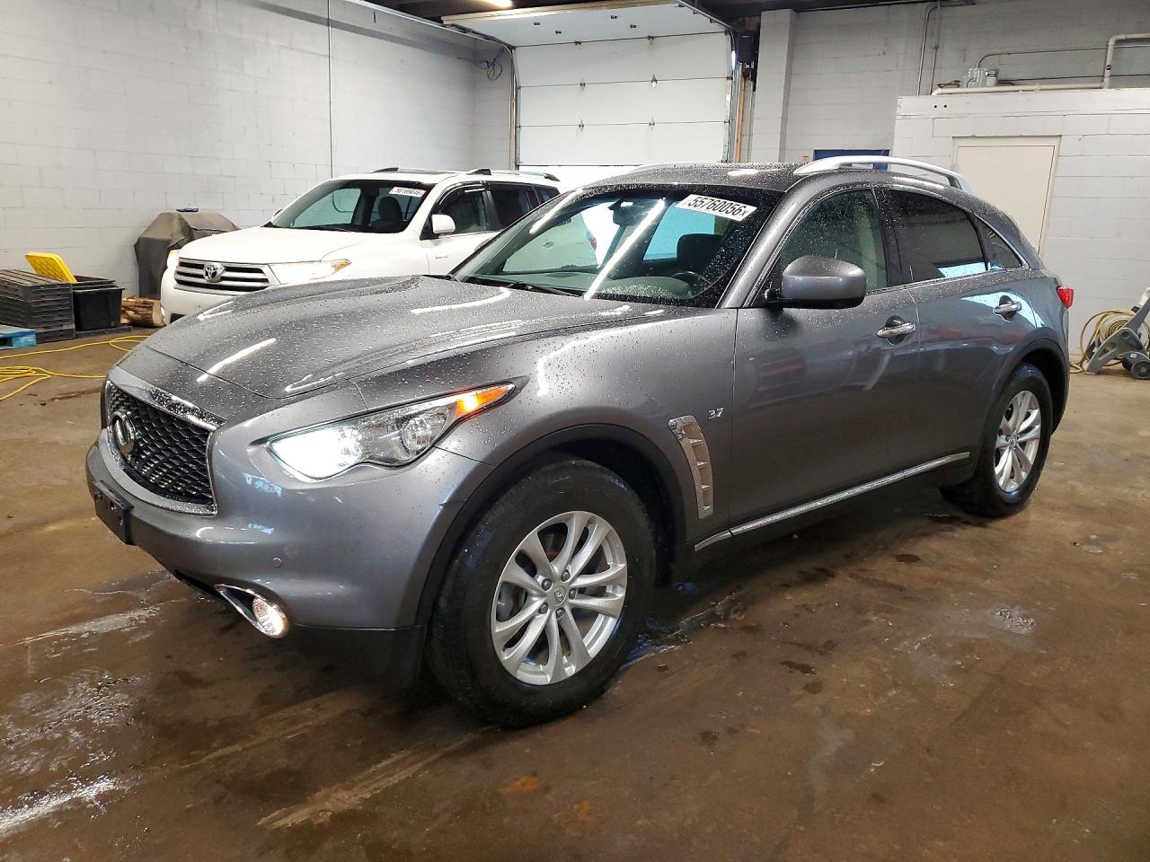 2017 INFINITI QX70 BASE