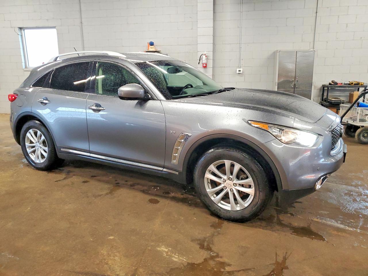 2017 INFINITI QX70 BASE — снимка 4