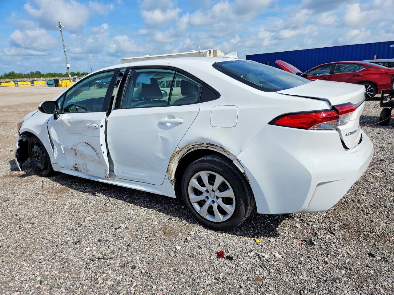 2024 TOYOTA COROLLA LE — снимка 2
