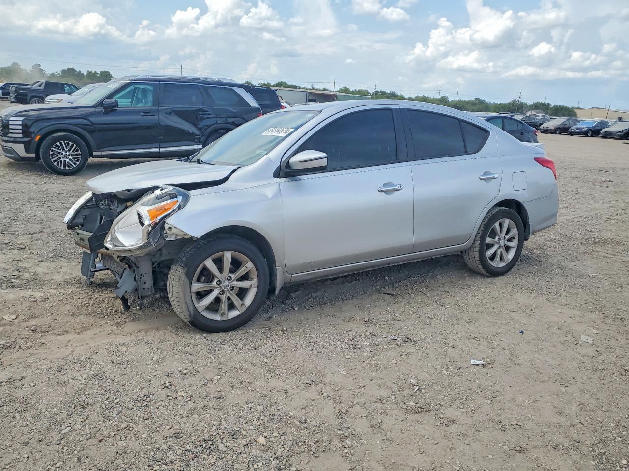 2016 NISSAN VERSA 1.6 SL