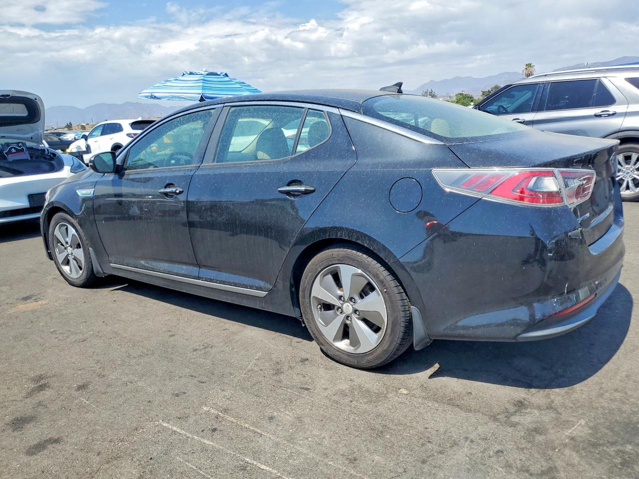 2015 KIA OPTIMA HYBRID — снимка 2