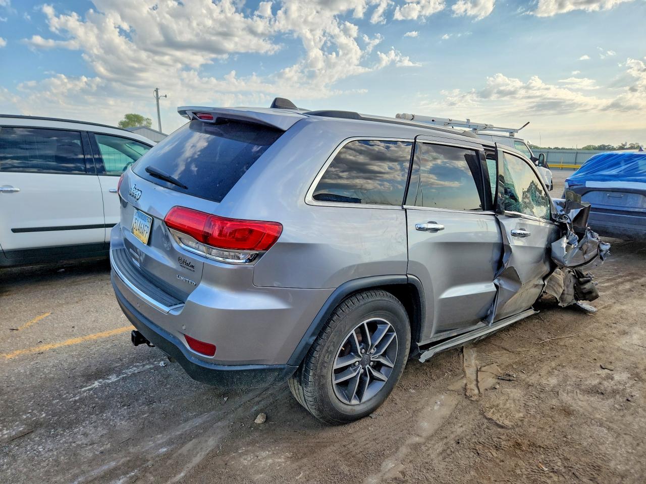 2019 JEEP GRAND CHEROKEE LIMITED — снимка 3