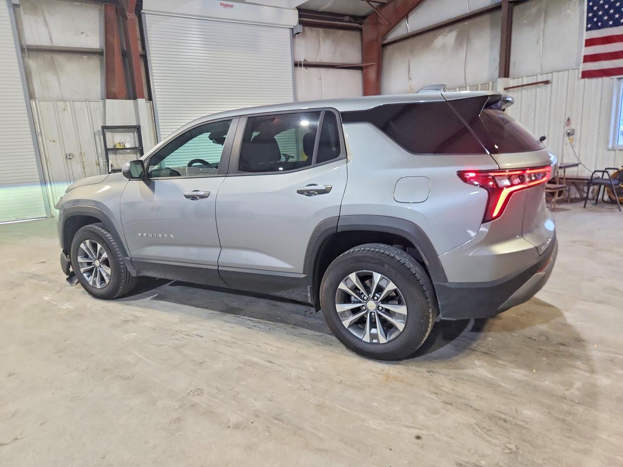 2026 CHEVROLET EQUINOX LT — снимка 2