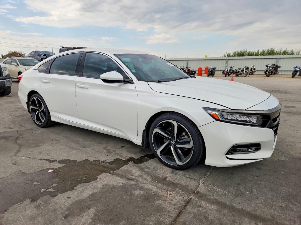 2018 HONDA ACCORD SPORT — снимка 4