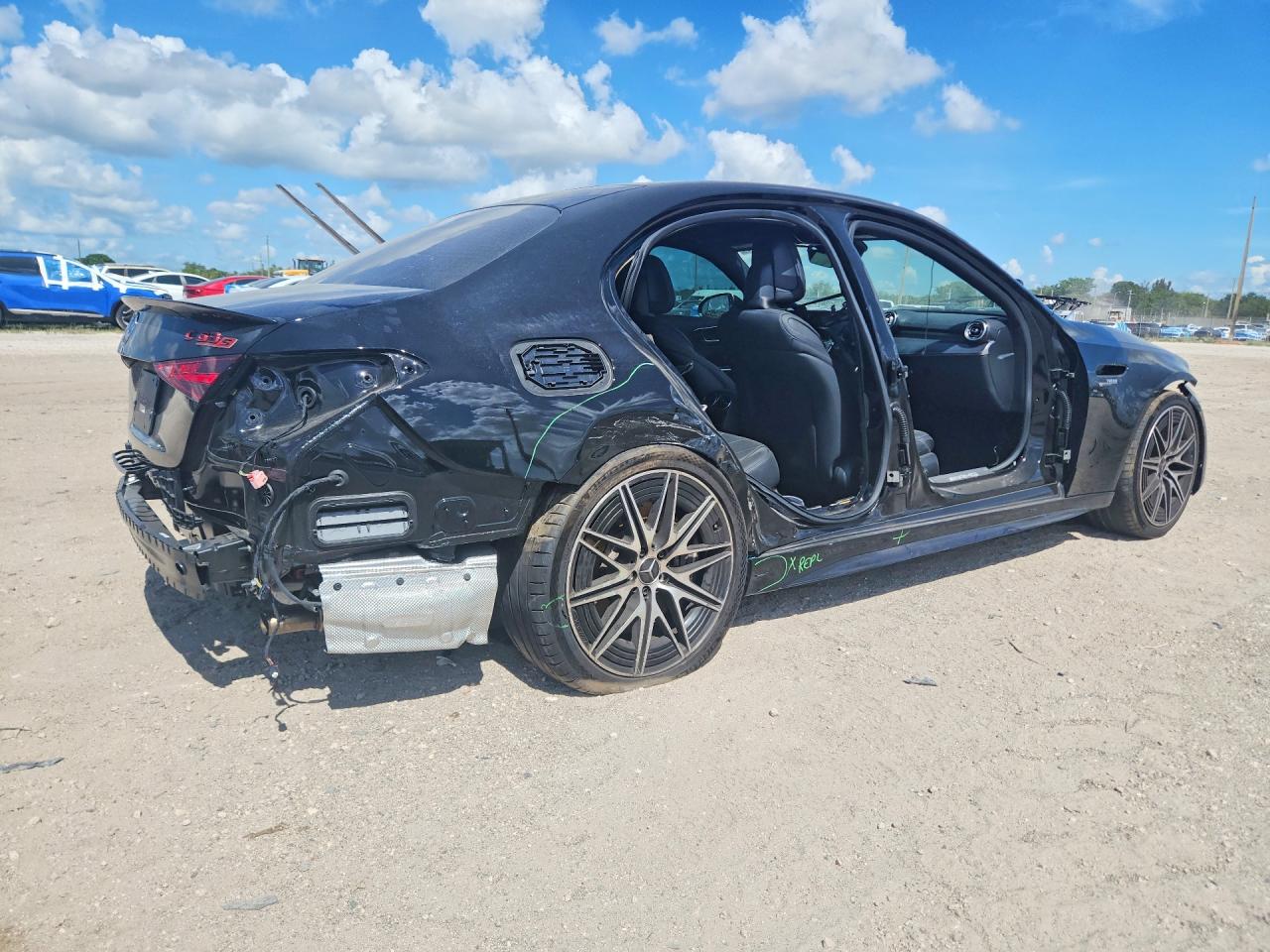 2026 MERCEDES-BENZ C 63 AMG S E PERFORMANCE — снимка 3