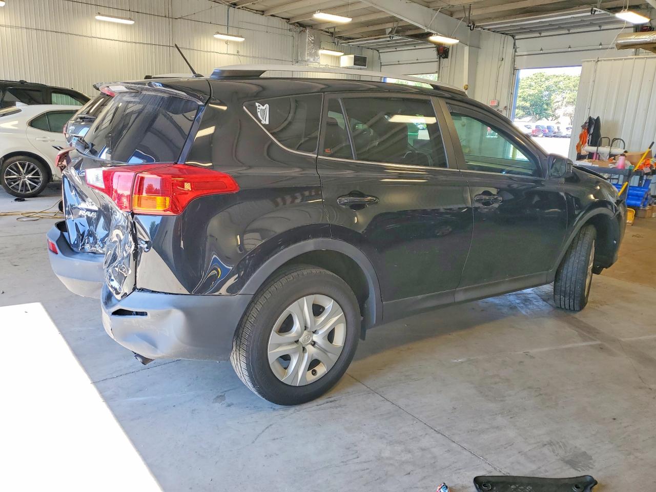 2015 TOYOTA RAV4 LE — снимка 3