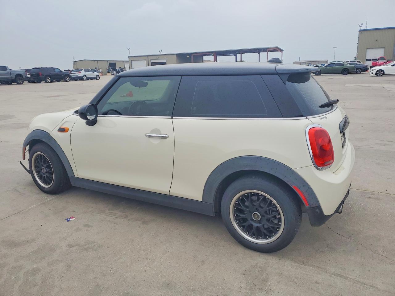 2016 MINI COOPER — снимка 2