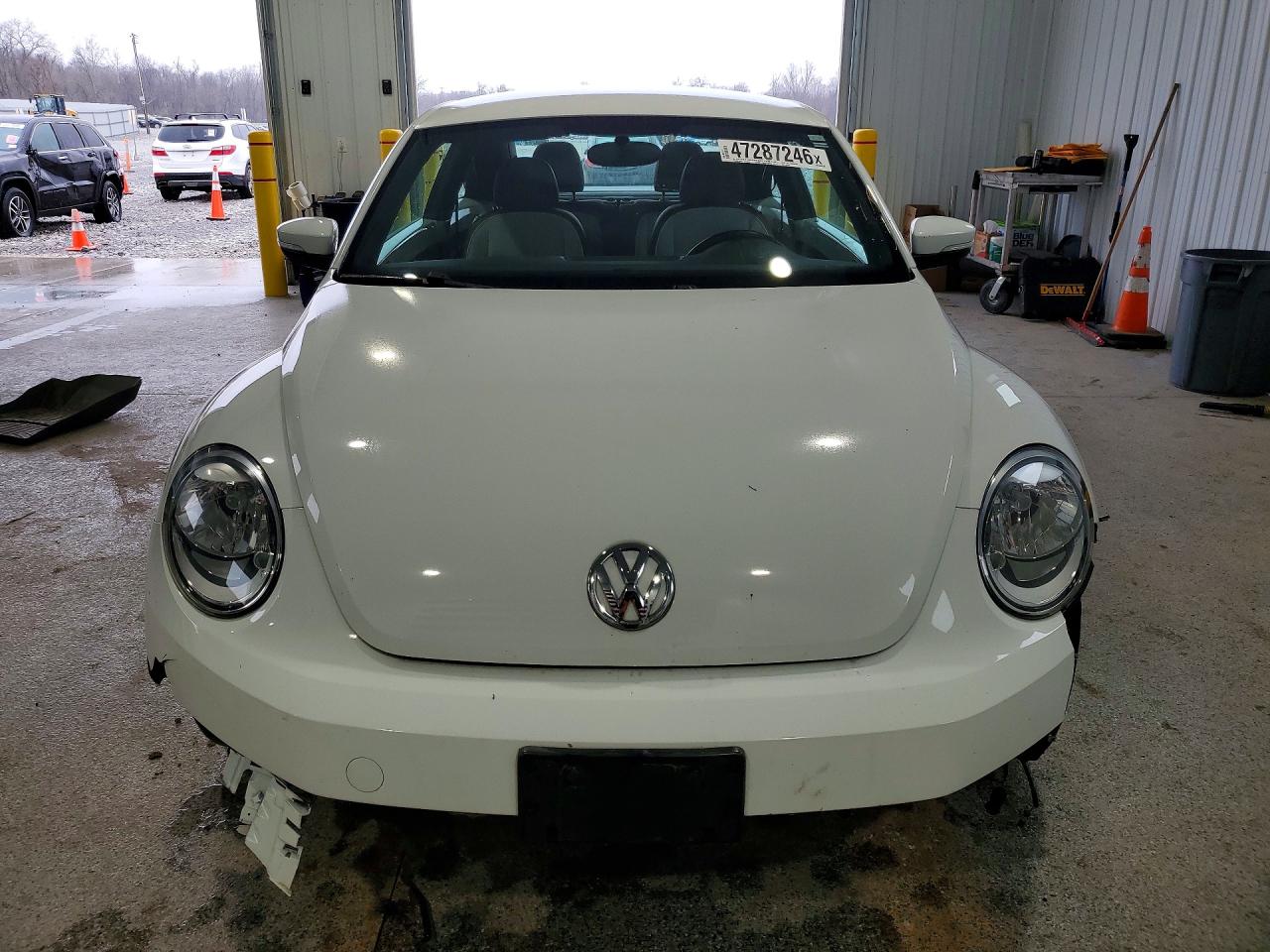 2015 VOLKSWAGEN BEETLE 1.8T — снимка 5