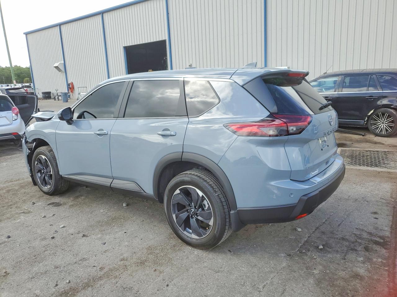2026 NISSAN ROGUE SV — снимка 2