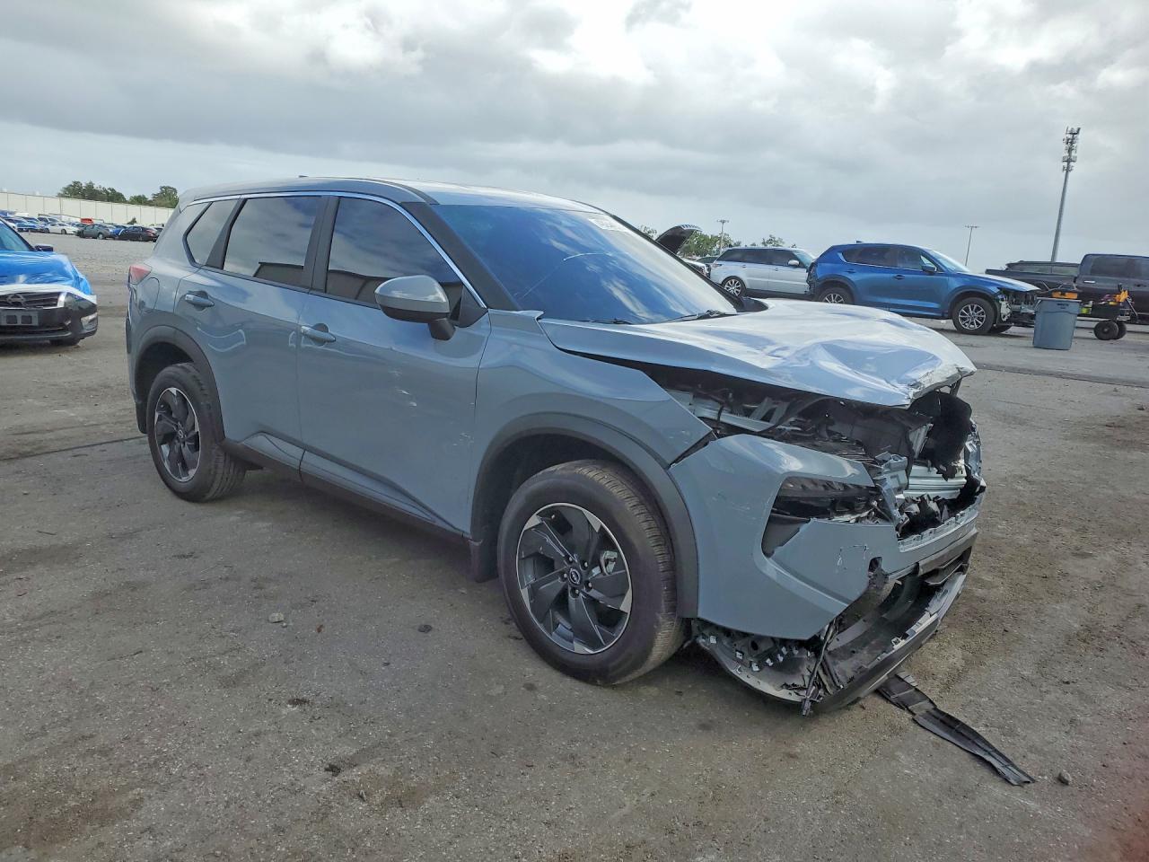 2026 NISSAN ROGUE SV — снимка 4