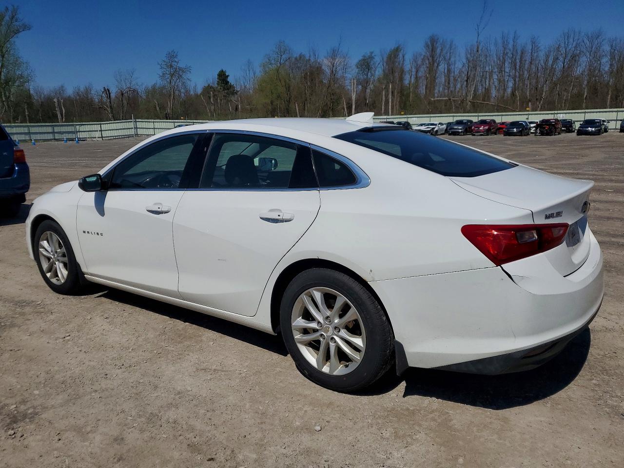 2017 CHEVROLET MALIBU LT — снимка 2
