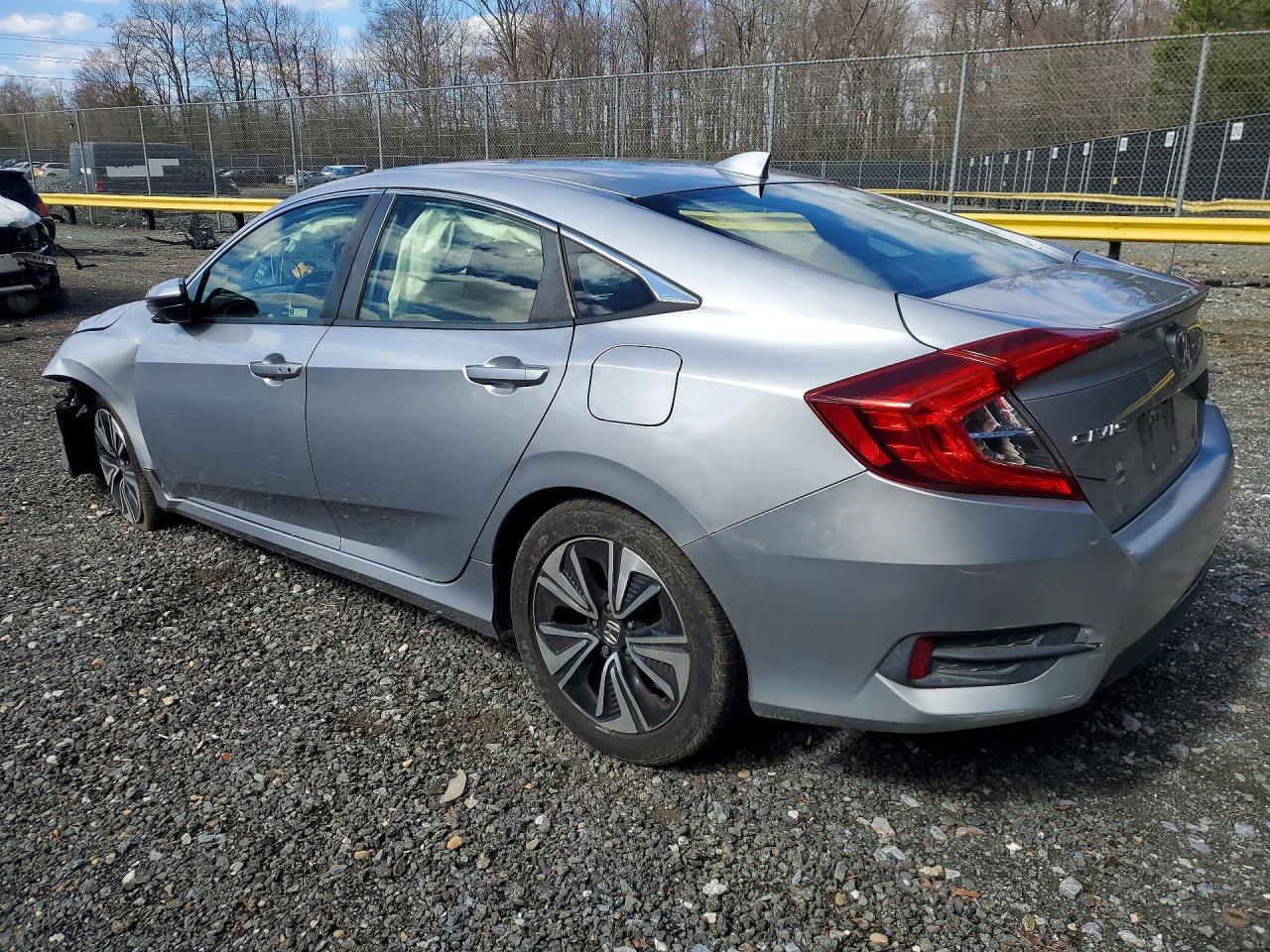 2018 HONDA CIVIC EX — снимка 2