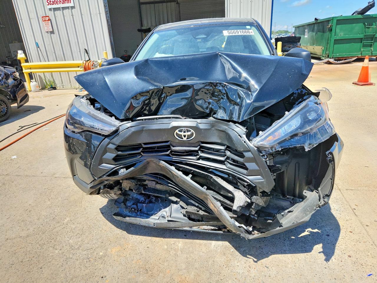 2026 TOYOTA COROLLA CROSS L — снимка 5