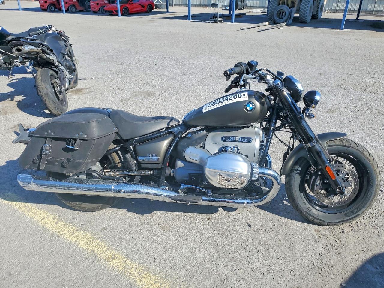 2022 BMW R18 CLASSIC