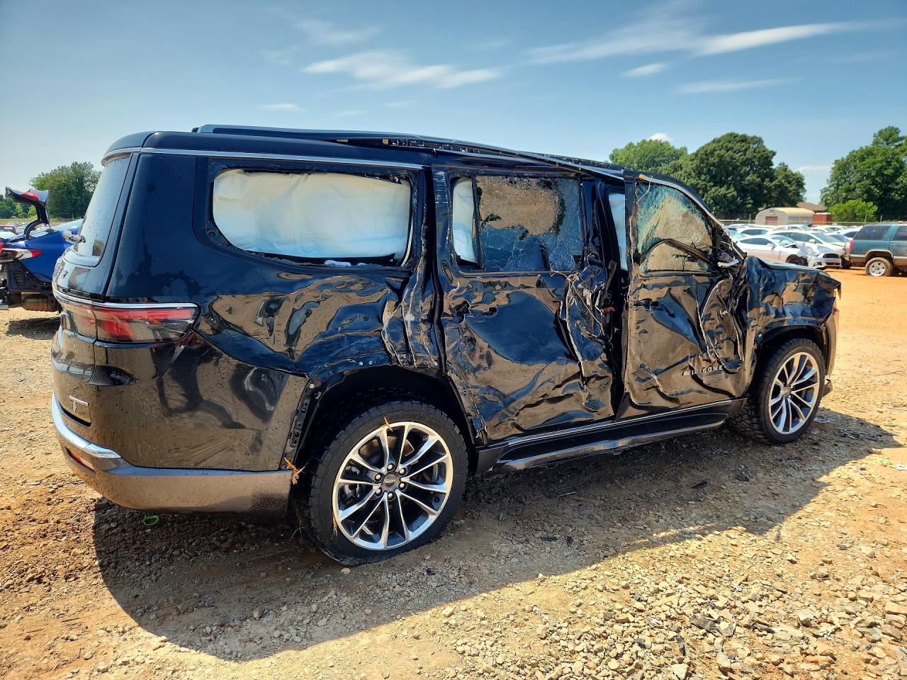 2022 JEEP WAGONEER SERIES II — снимка 3