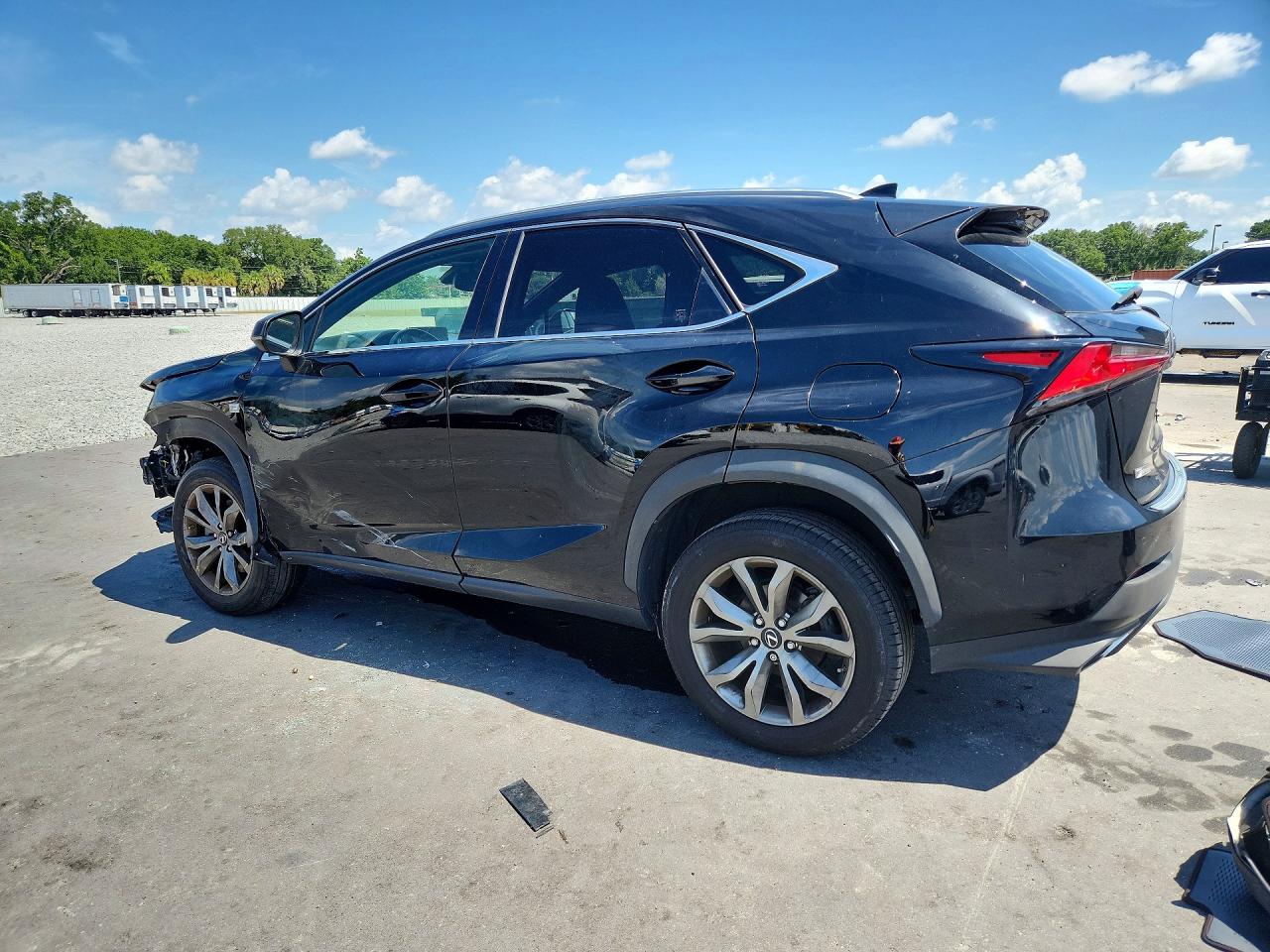 2020 LEXUS NX 300 F SPORT — снимка 2
