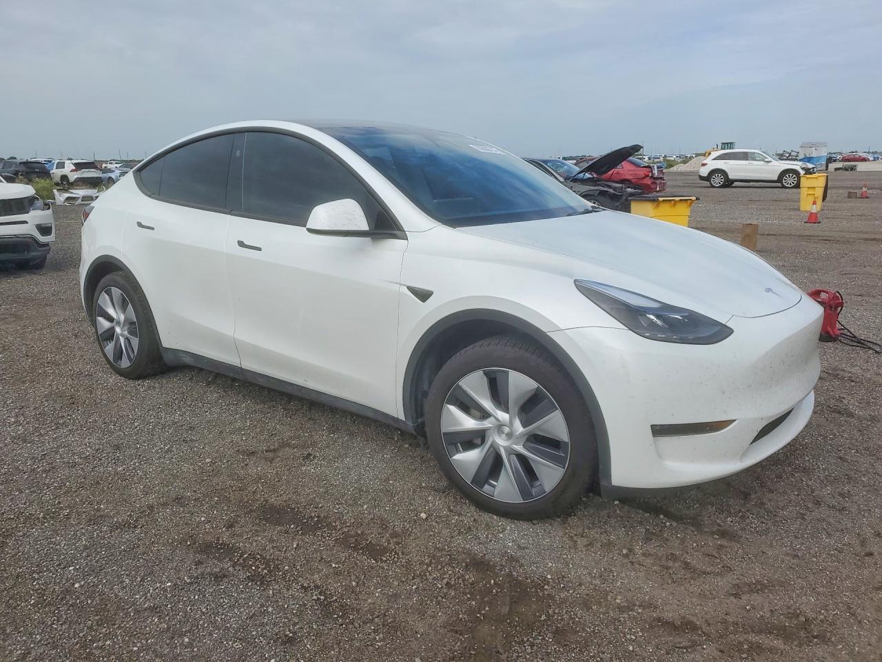 2024 TESLA MODEL Y — снимка 4