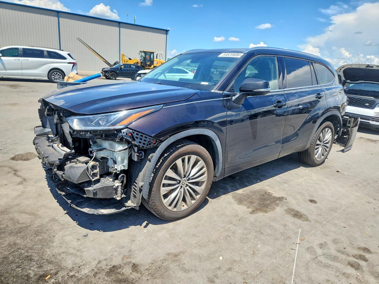 2020 TOYOTA HIGHLANDER PLATINUM
