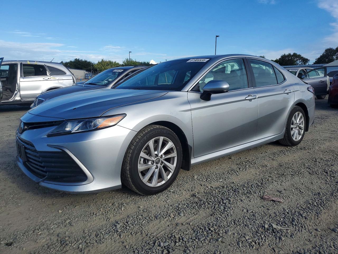 2022 TOYOTA CAMRY LE