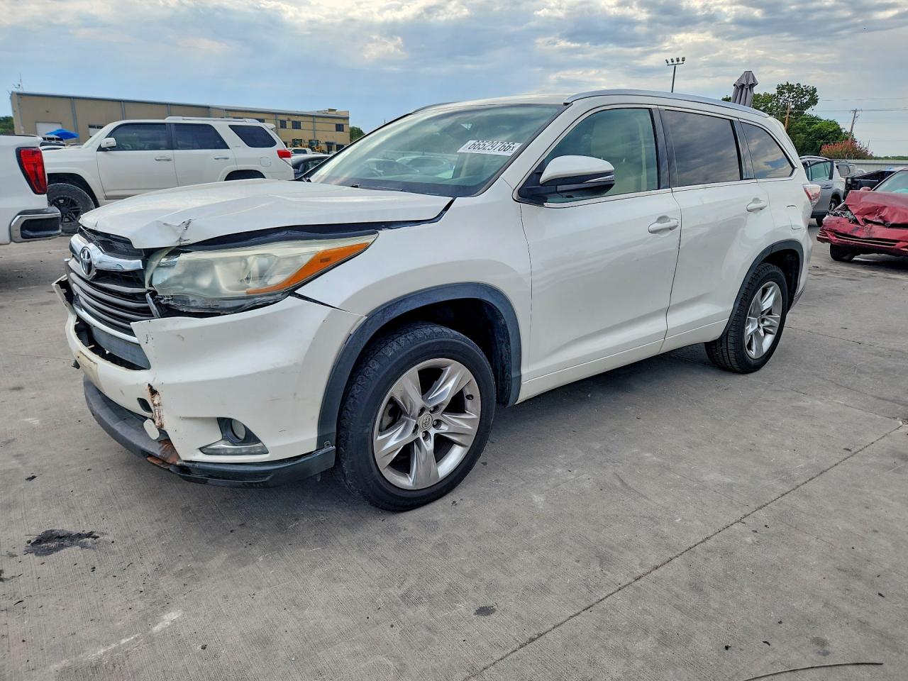 2015 TOYOTA HIGHLANDER LIMITED