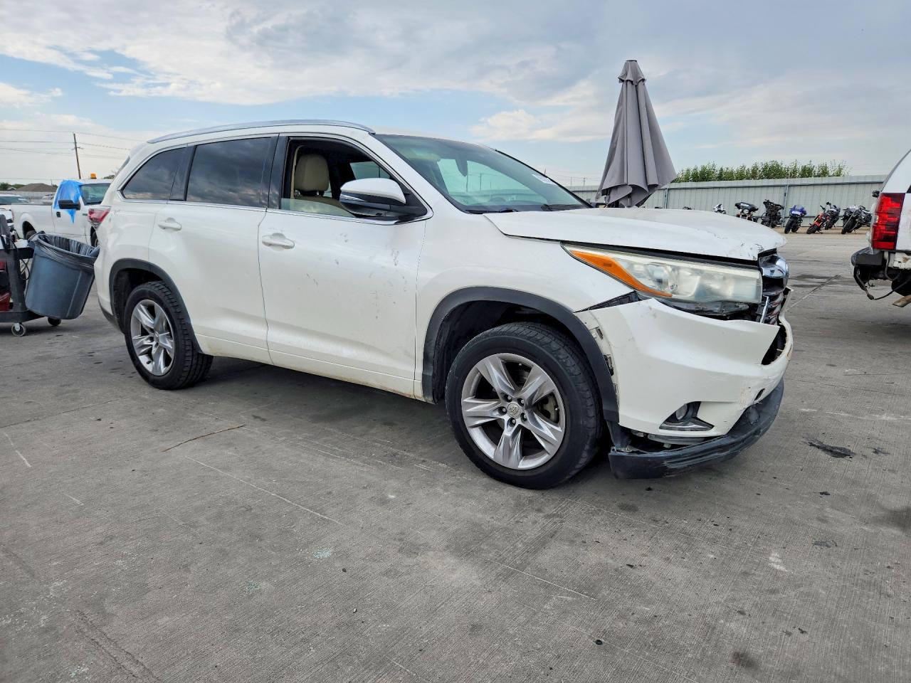 2015 TOYOTA HIGHLANDER LIMITED — снимка 4