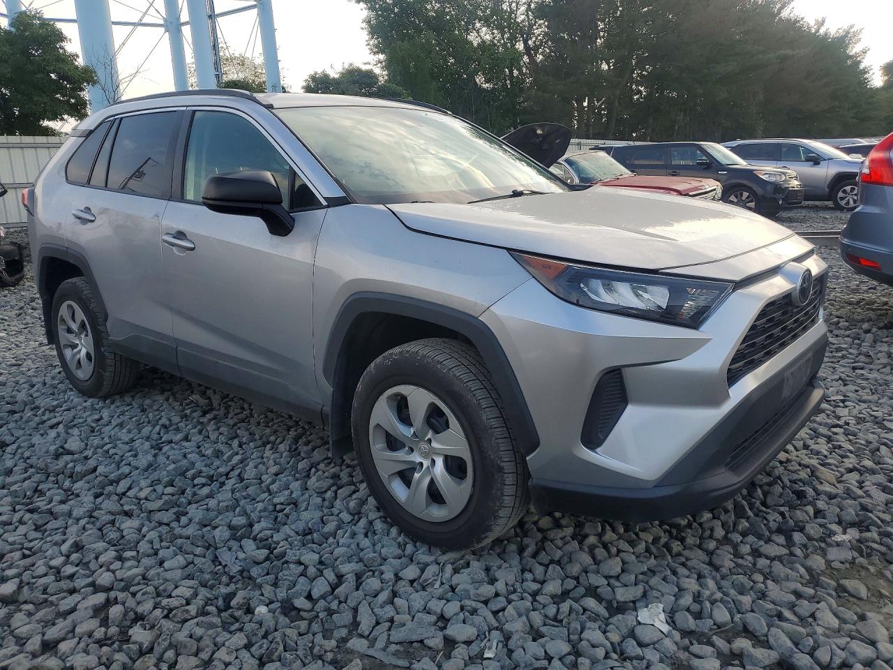2019 TOYOTA RAV4 LE — снимка 4