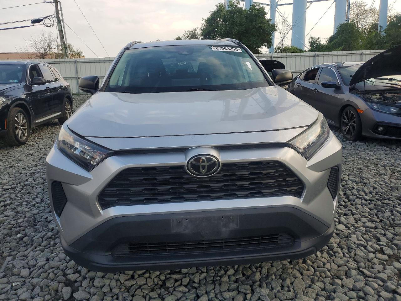 2019 TOYOTA RAV4 LE — снимка 5