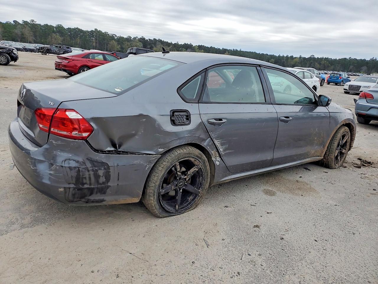 2015 VOLKSWAGEN PASSAT S — снимка 3