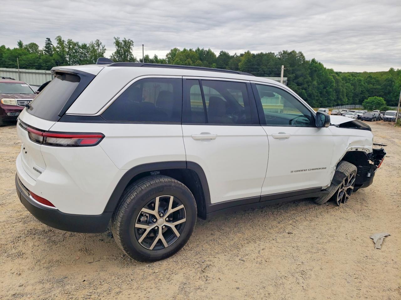 2025 JEEP GRAND CHEROKEE LIMITED — снимка 3