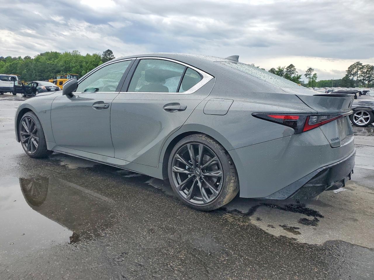 2025 LEXUS IS 350 F SPORT DESIGN — снимка 2