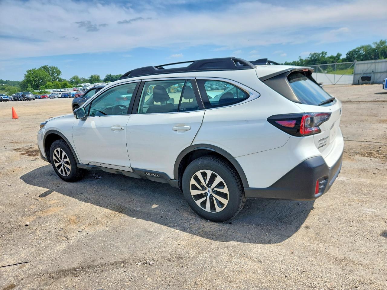 2020 SUBARU OUTBACK — снимка 2