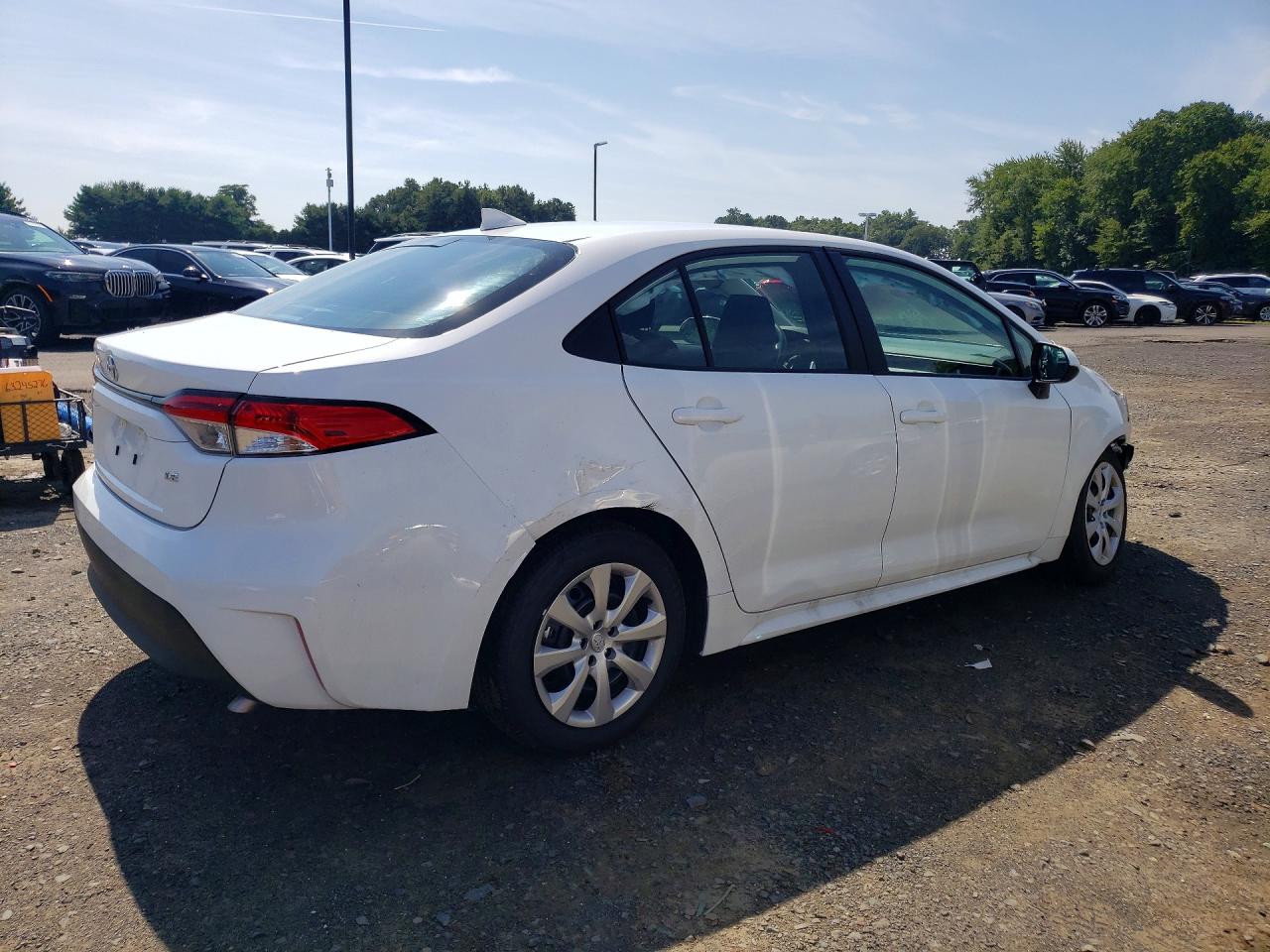 2026 TOYOTA COROLLA LE — снимка 3