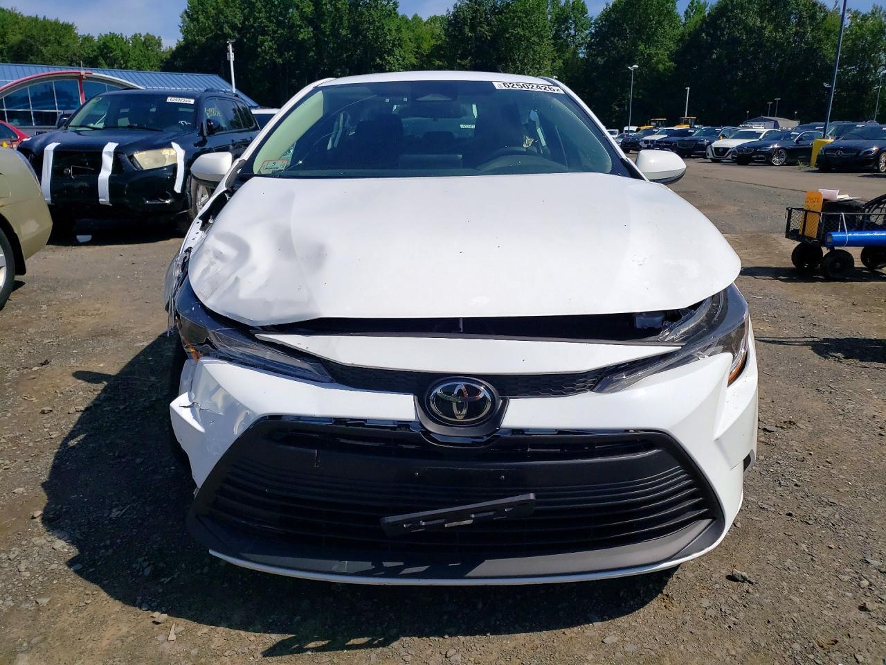 2026 TOYOTA COROLLA LE — снимка 5