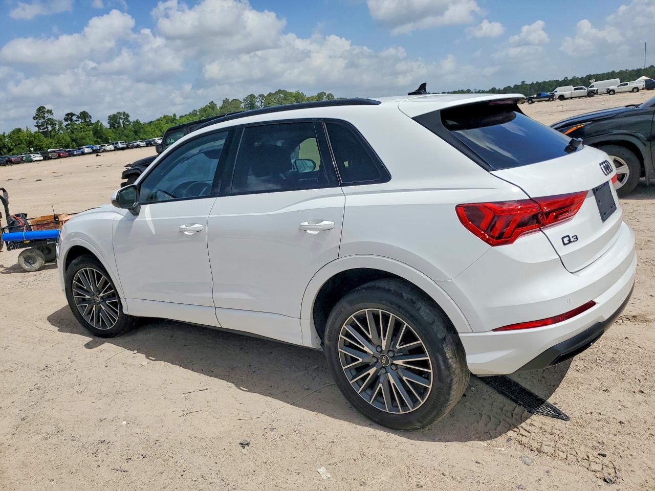 2024 AUDI Q3 PREMIUM 40 — снимка 2